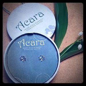 ☘️ 2/$12 Irish Sterling Silver Clover Studs